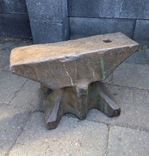 Alter Amboss Schmied Schmiede