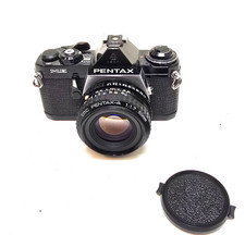 Spiegelreflexkamera Pentax ME mit Objektiv SMC Pentax-A 1:1,7 / 50 mm (3983)