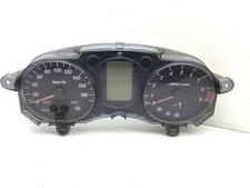 Kilometerzähler Tachometer