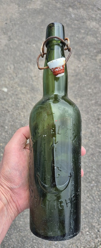 Uralte bügel bierflasche - bÜgel,