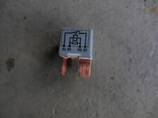 VW Golf II 2 Jetta II 2 Relais Kraftstoffpumpenrelais 191906383  80 Arbeitskonta