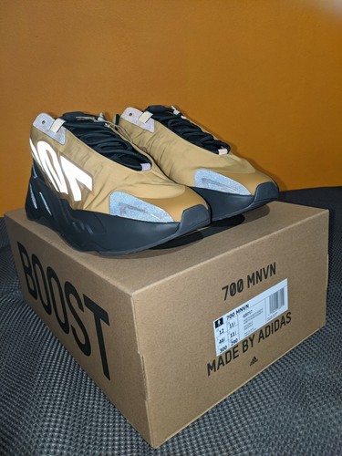 Adidas yeezy boost - boost, mnvn