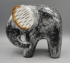 Schöner ELEFANT aus Albesia