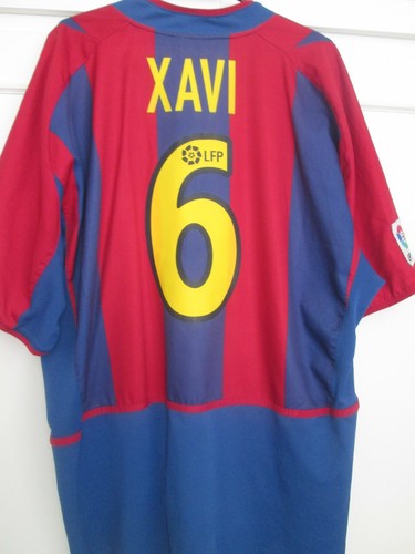 Barcelona 2003 2004 home xavi - barcelona, 2003-2004