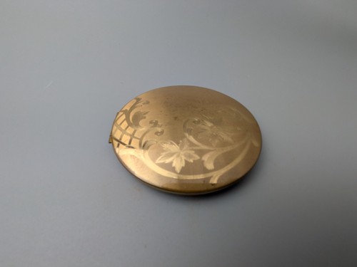 Vintage powder compact elgin - powder,