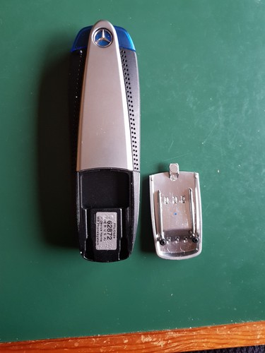 Mercedes bluetooth handy - mercedes,