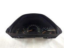 A2105405048 MERCEDES CLASS E