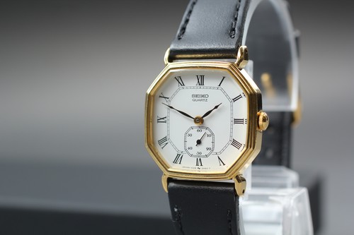 Vintage 1982 seiko - seiko, socie