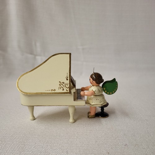 Engel mit klavier - klavier,, musikengel