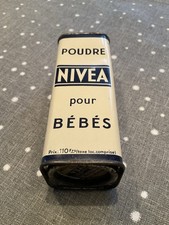 Alte Nivea Puderdose