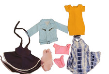Konvolut Puppenkleidung für