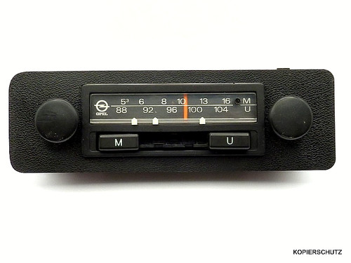 Oldtimer-Autoradio-Raritäten