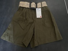 Zara ~ Shorts mit Gürtel ~ khaki ~ Safari ~ grün ~ XS ~ 8660/939/507/XS