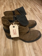 Jolana & Fenena Damen