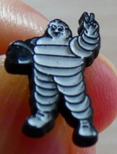 SCHÖNE KLEINE PIN'S BIBENDUM