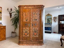 Handbemalter Barockschrank