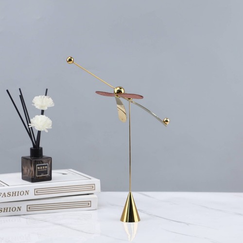 Drachenfliegen-Balancefigur