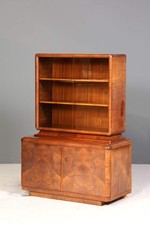 Traumhafte Art Deco Vitrine Nussbaum Vitrine massiv Holz Antik Schrank
