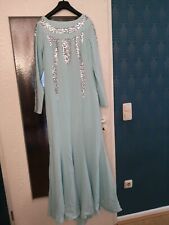 Langärmliges Abendkleid