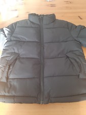 Daunenjacke H&M schwarz Junge Mädchen Gr. 146 unisex