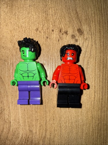 Lego red hulk - red,
