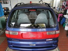 Ford Galaxy Heckklappe BJ 2000 in blau