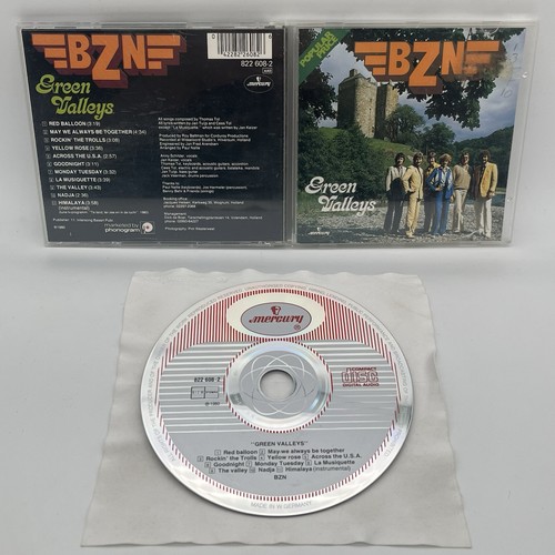 Green valleys von bzn - green,