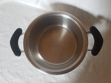 AMC Topf  2ocm, 11cm hoch, mit Deckel. Edelstahl