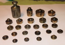 25 Stck. versch. alte Messing Gewichte für Waage, Wägestücke 5 bis 500 Gramm