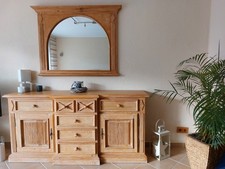 Kommode mit passendem Spiegel von Chalet