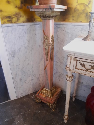 Alte blumensäule postament - blumensäule, /