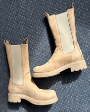 Elena Iachi + Chelsea Boots+