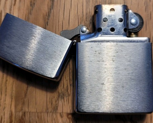 Zippo benzin sturmfeuerzeug - zippo, benzin-sturmfeuerzeug