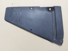 ?VW PASSAT 35i G60 VR6 BODENVERKLEIDUNG VERKLEIDUNG STOßSTANGE VORN 3A0825211