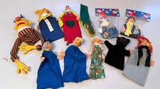 Handpuppen Kasperletheater aus
