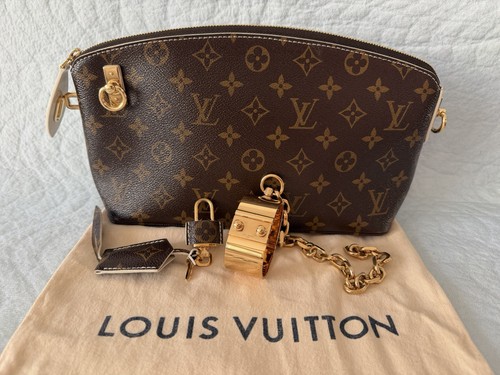 Louis vuitton monogram - louis,