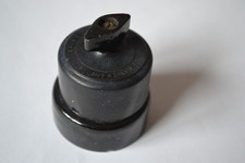 alter Lichtschalter Drehschalter Bakelit Keramiksockel Art Deco Elektrik Deko