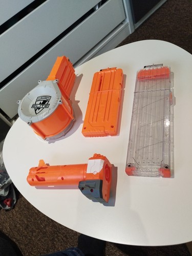 Nerf strike elite - x,