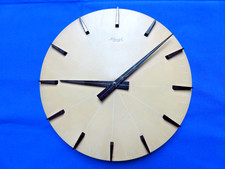 Kienzle Wanduhr komplett aus