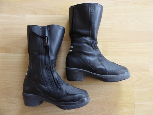 Neuwertige motorradstiefel - motorradstiefel, v