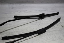 Wischerarm Satz vorne 6Q955409A / 6Q955410A Volkswagen Polo 9N Bj,02