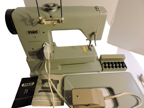 Clean vintage pfaff sewing - pfaff,