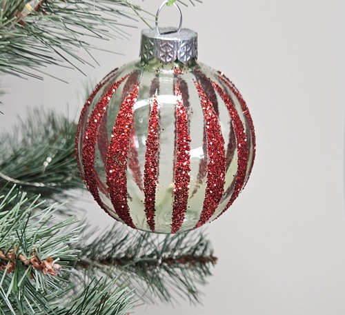 Christmas ball glass hand