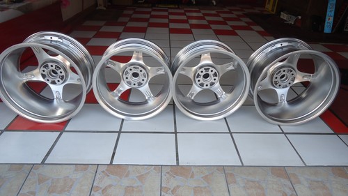 Ferrari chrom polished - chrom,