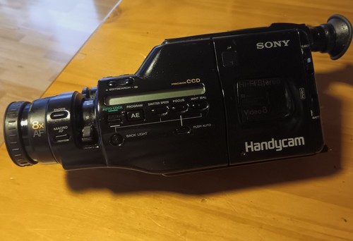 Sony handycam ccd f550e - sony, ccd-f550e