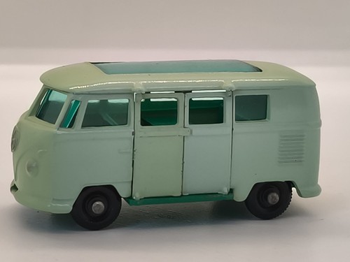 Volkswagen caravette bus - t1,