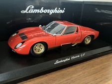 Lamborghini Miura P400SV 1:18
