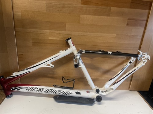Rocky mountain element - 26",