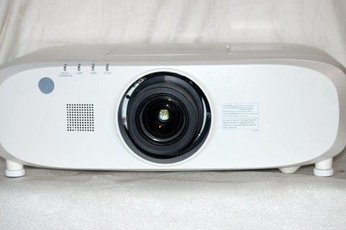 Panasonic ez580 lcd beamer - *panasonic, pt-ez580*lcd-beamer