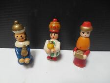 Pyramiden Zubehör  3 Figuren aus Holz H - 5,5cm